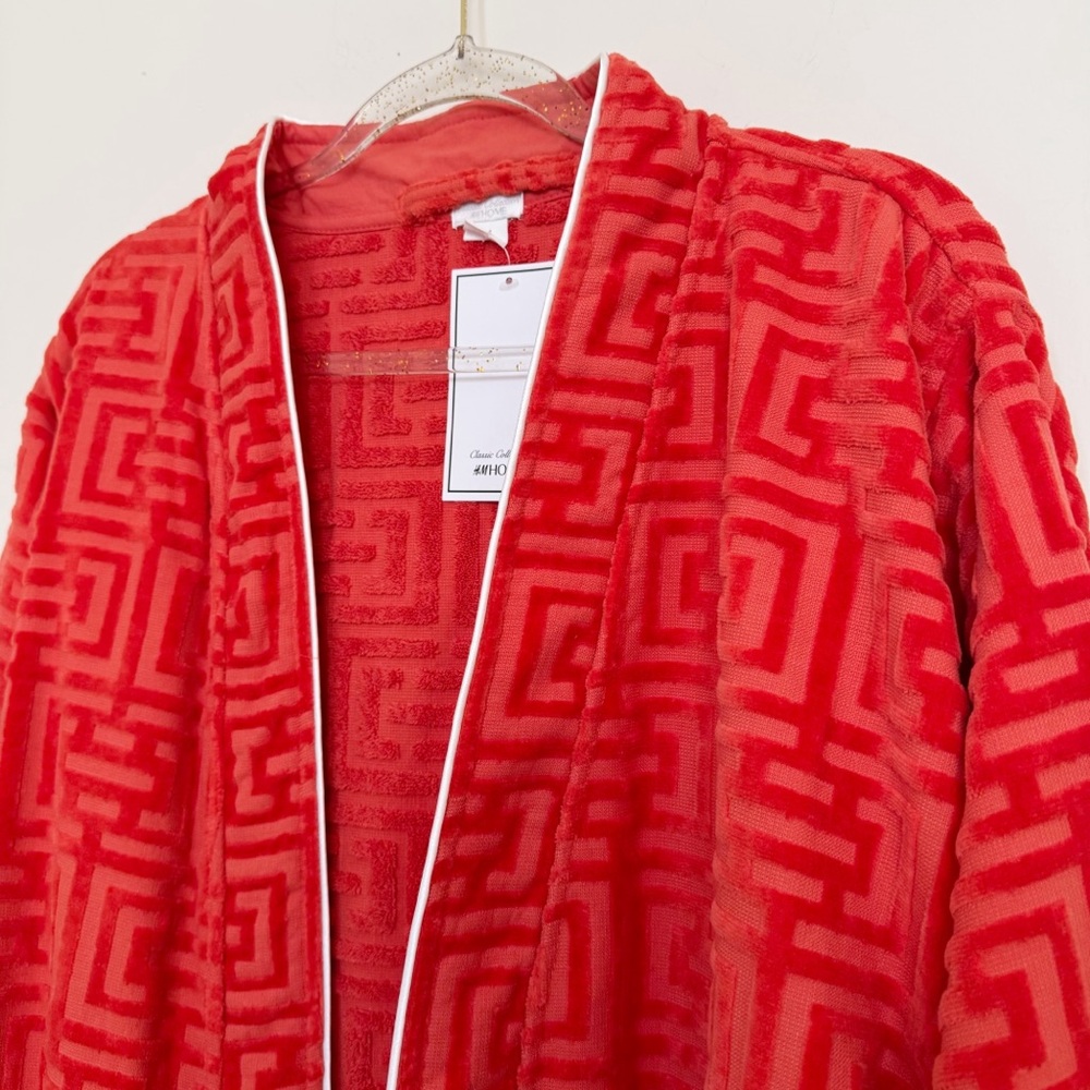 Orange Red Textured Velvet Bath Robe - Picture 9 of 13